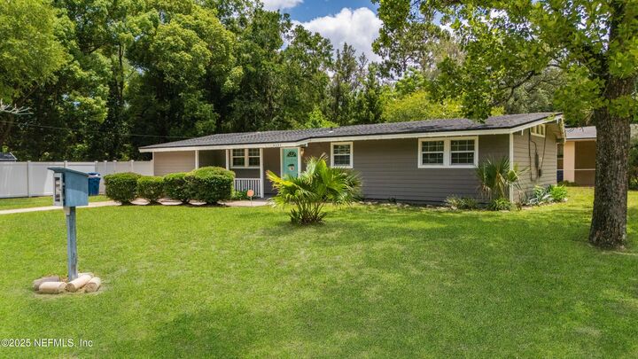 6352 Sprinkle Drive N  Jacksonville FL 32211 photo