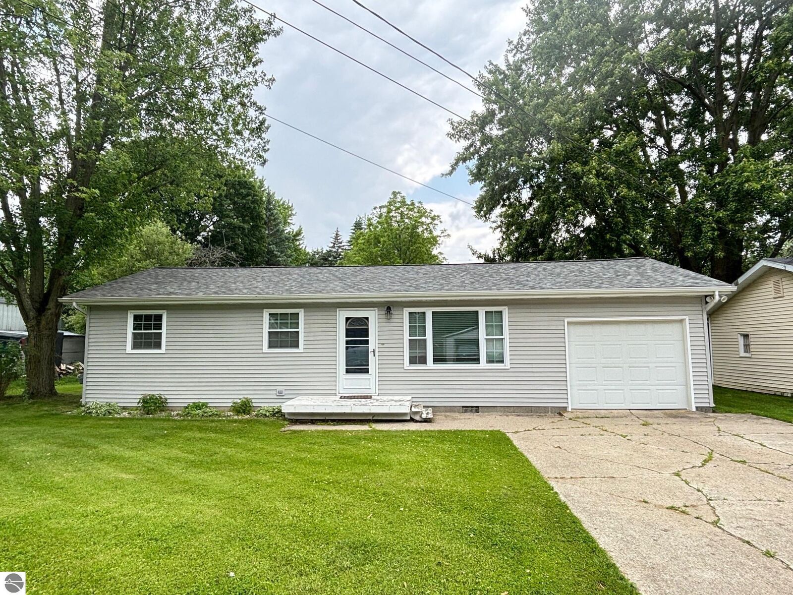 Property Photo: 214 Seventh Street MI 48615