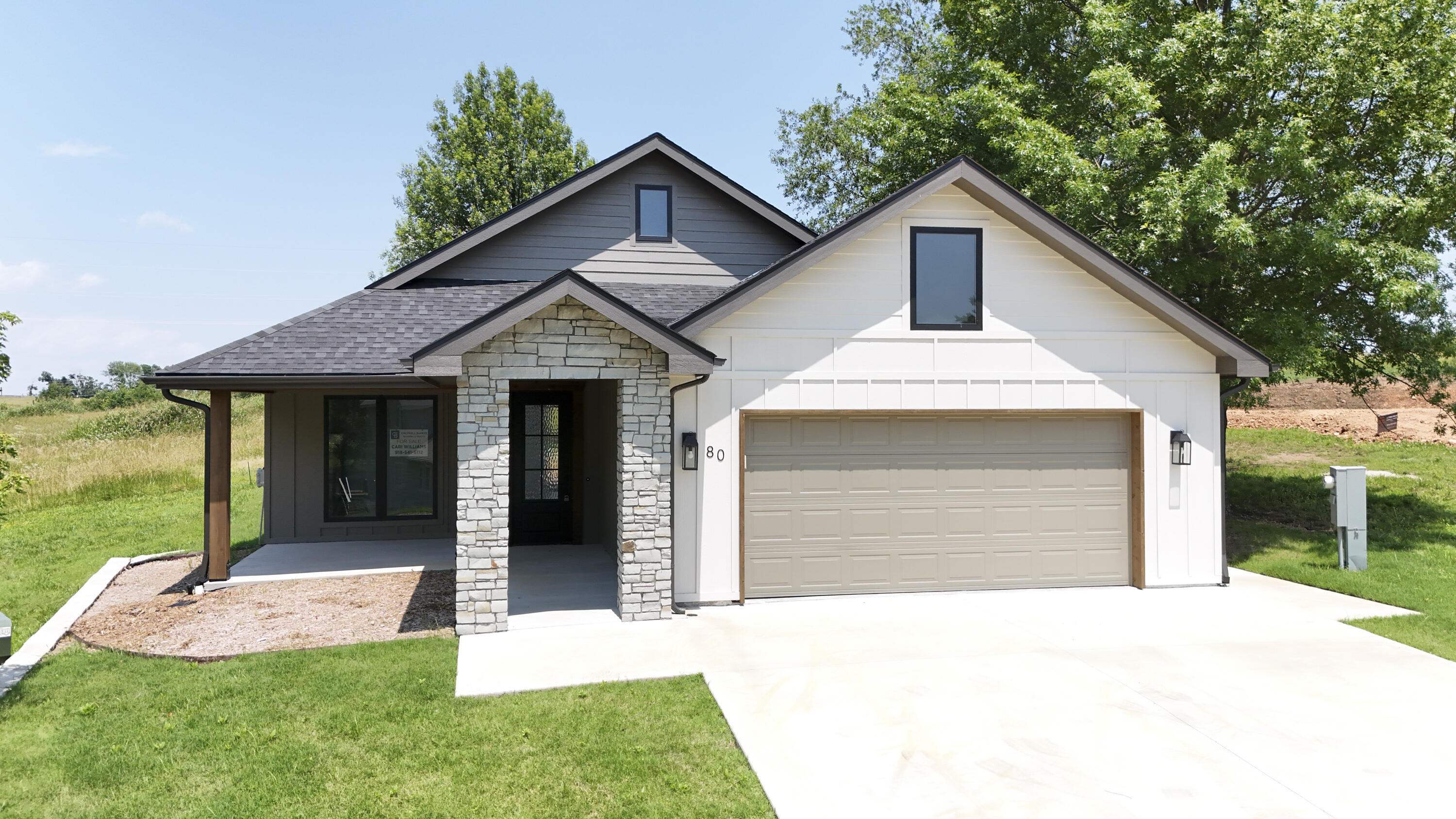Property Photo: 30397 S 567 Road OK 74331