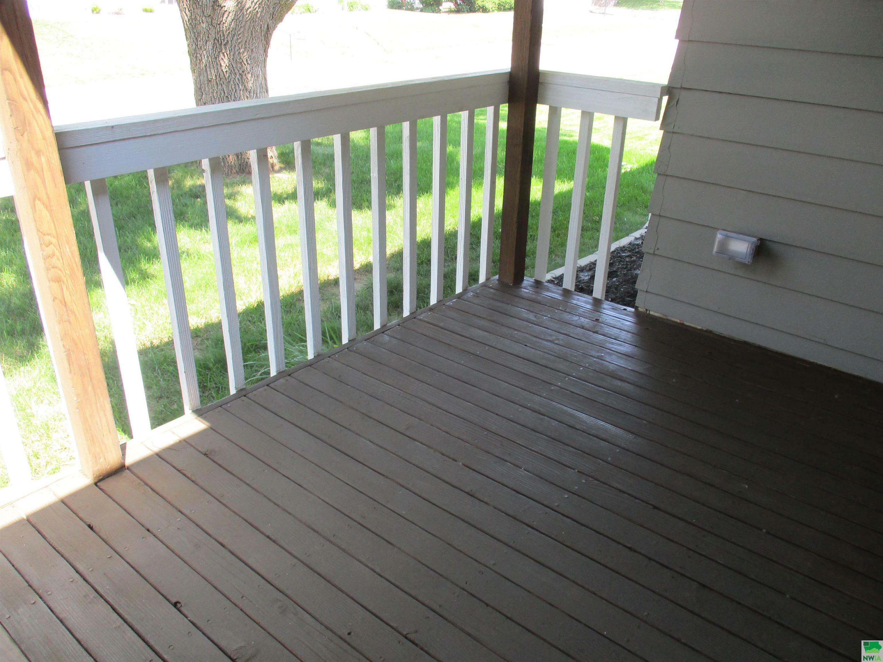 Property Photo: 2628 S Lemon Street IA 51106