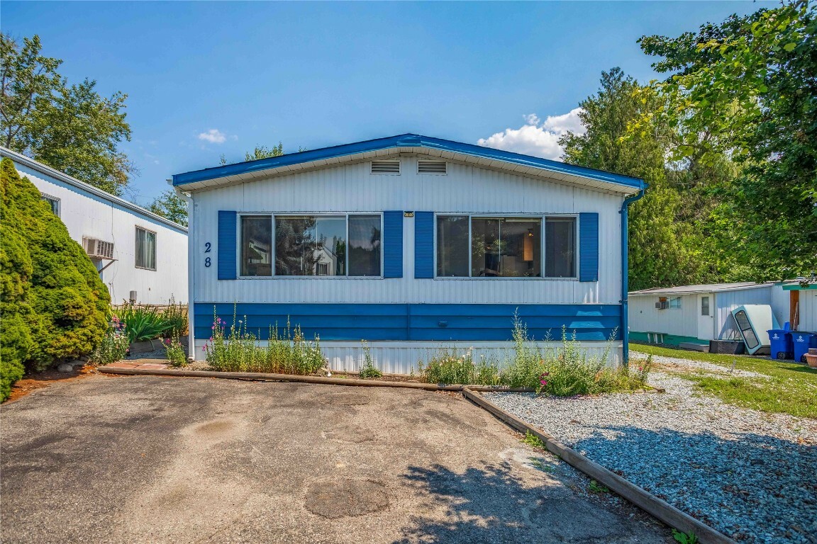 Property Photo: 1881 Boucherie Road 28 BC V4T 0C9