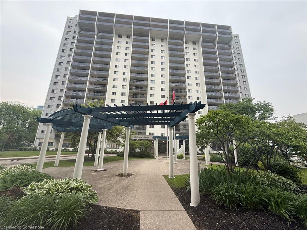 Property Photo: 300 Regina Street N 1109 ON N2J 3B8