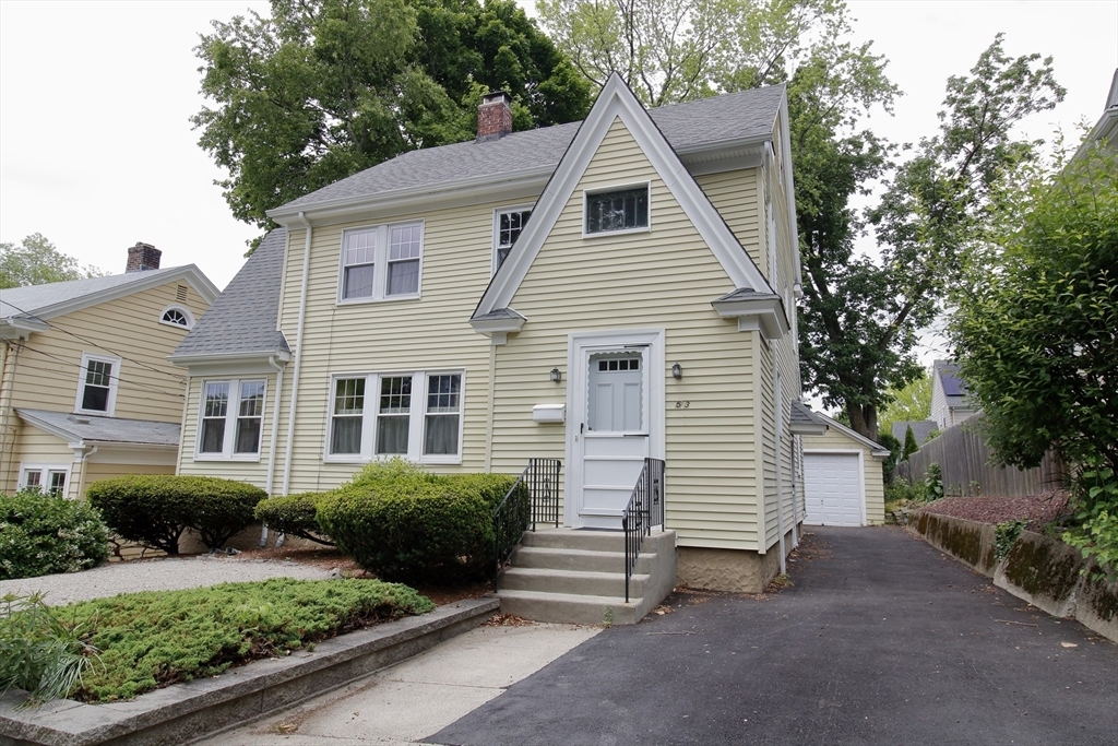 Property Photo:  53 Dexterdale Rd  RI 02906 