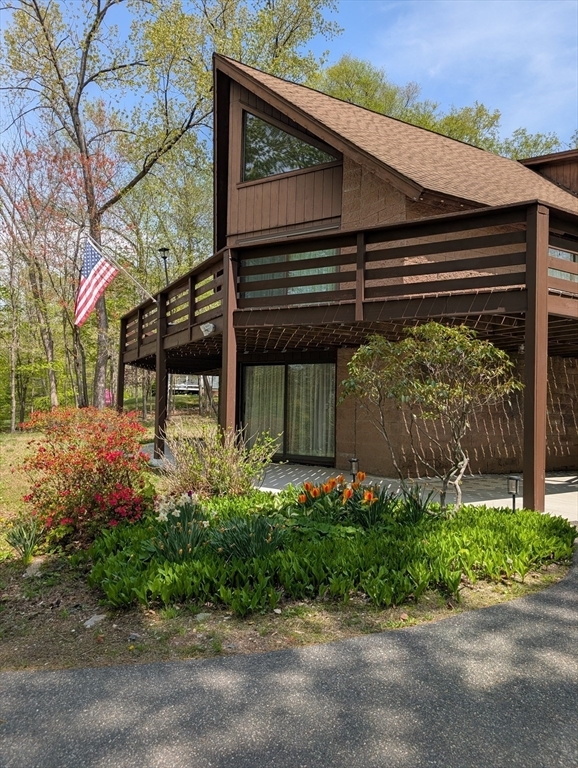 Property Photo: 7 Springhouse Road MA 01036