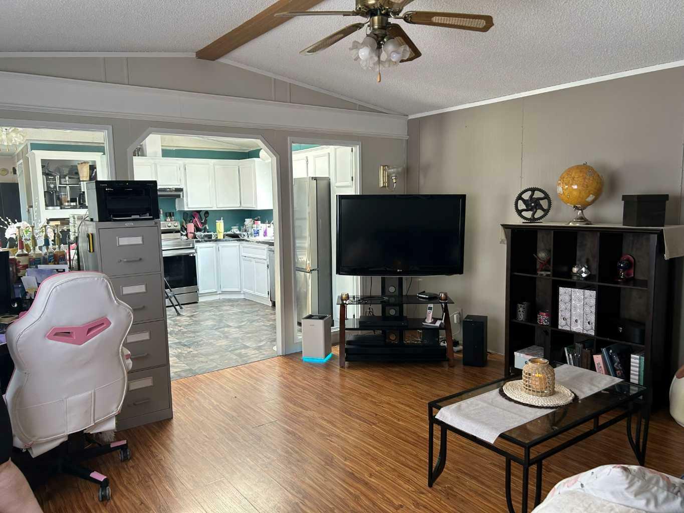 Property Photo: 20 Hillpark Mobile Park AB T7S 1J3