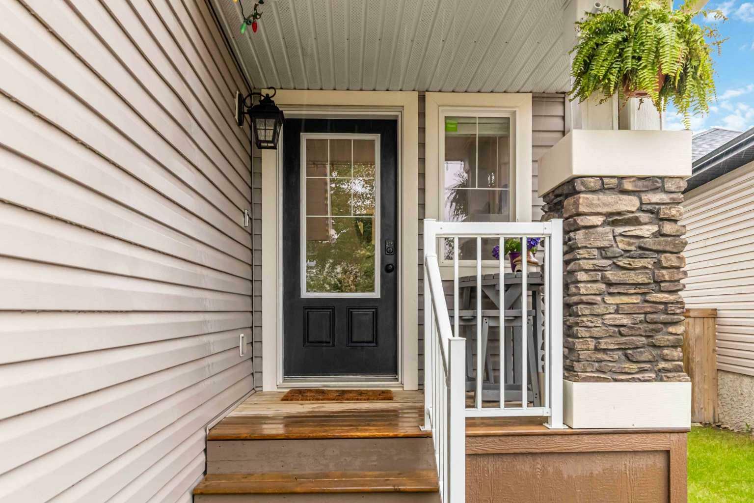 Photo de la propriété: 105 Gravelstone Road AB T9K 0W9