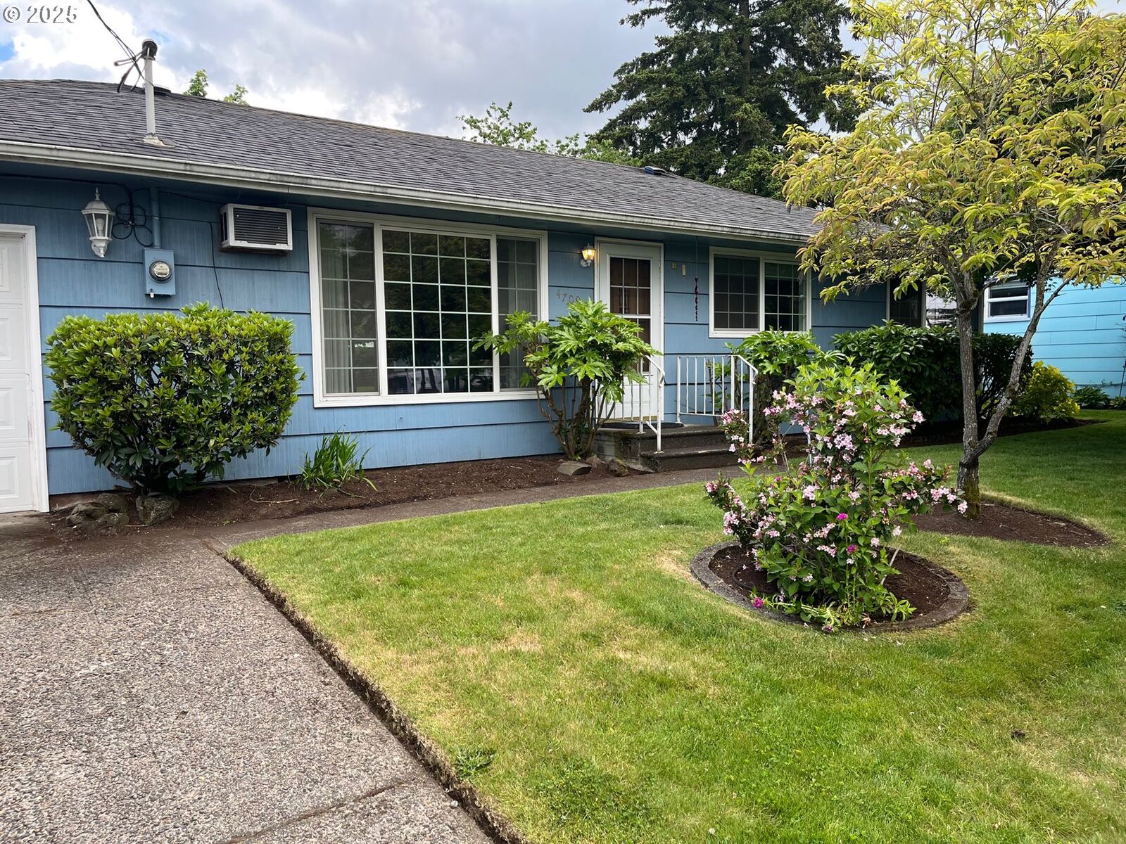 Property Photo:  4709 Wintler Dr  WA 98661