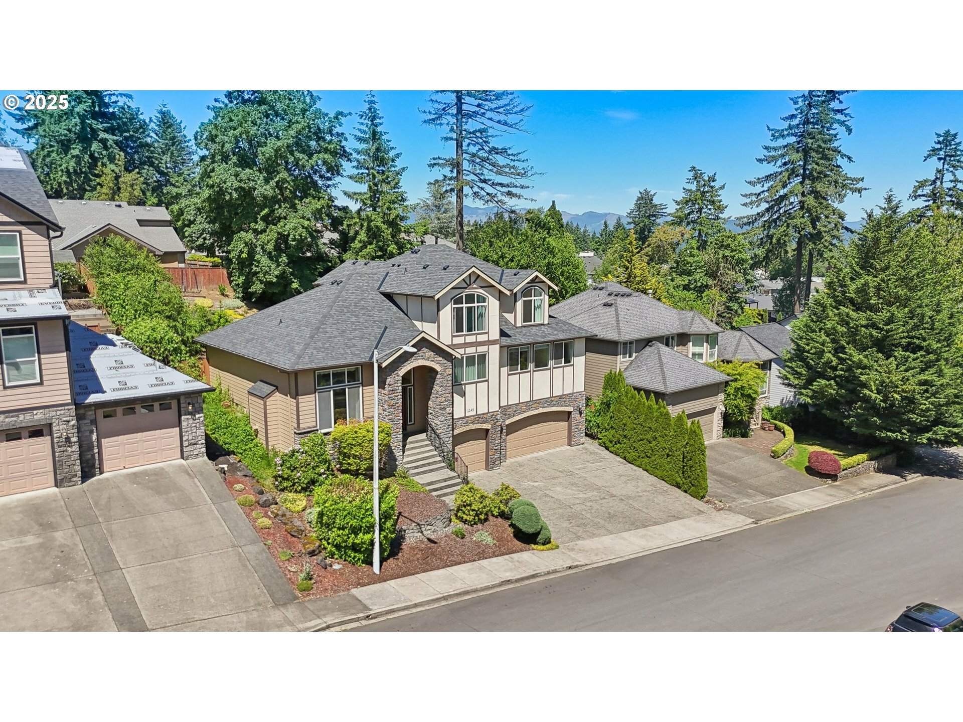 Property Photo: 1145 NW 22nd Ave WA 98607