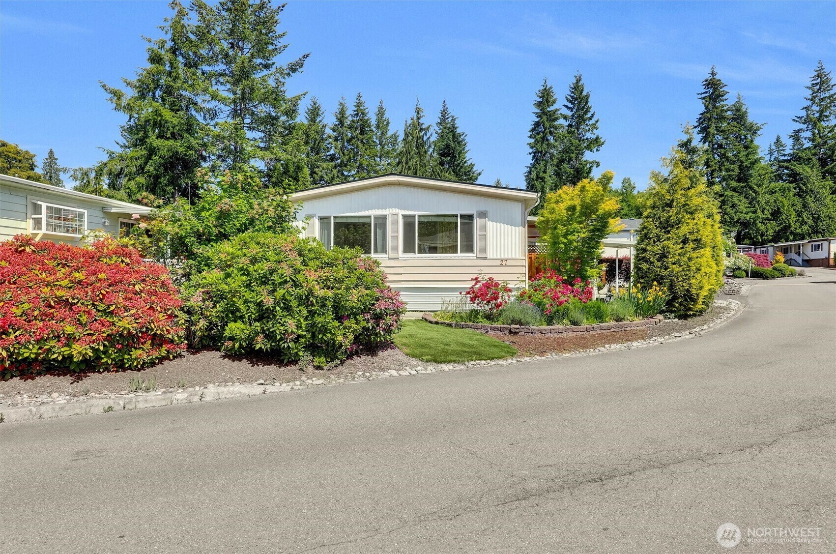 Property Photo: 2200 196th Street SE 27 WA 98012