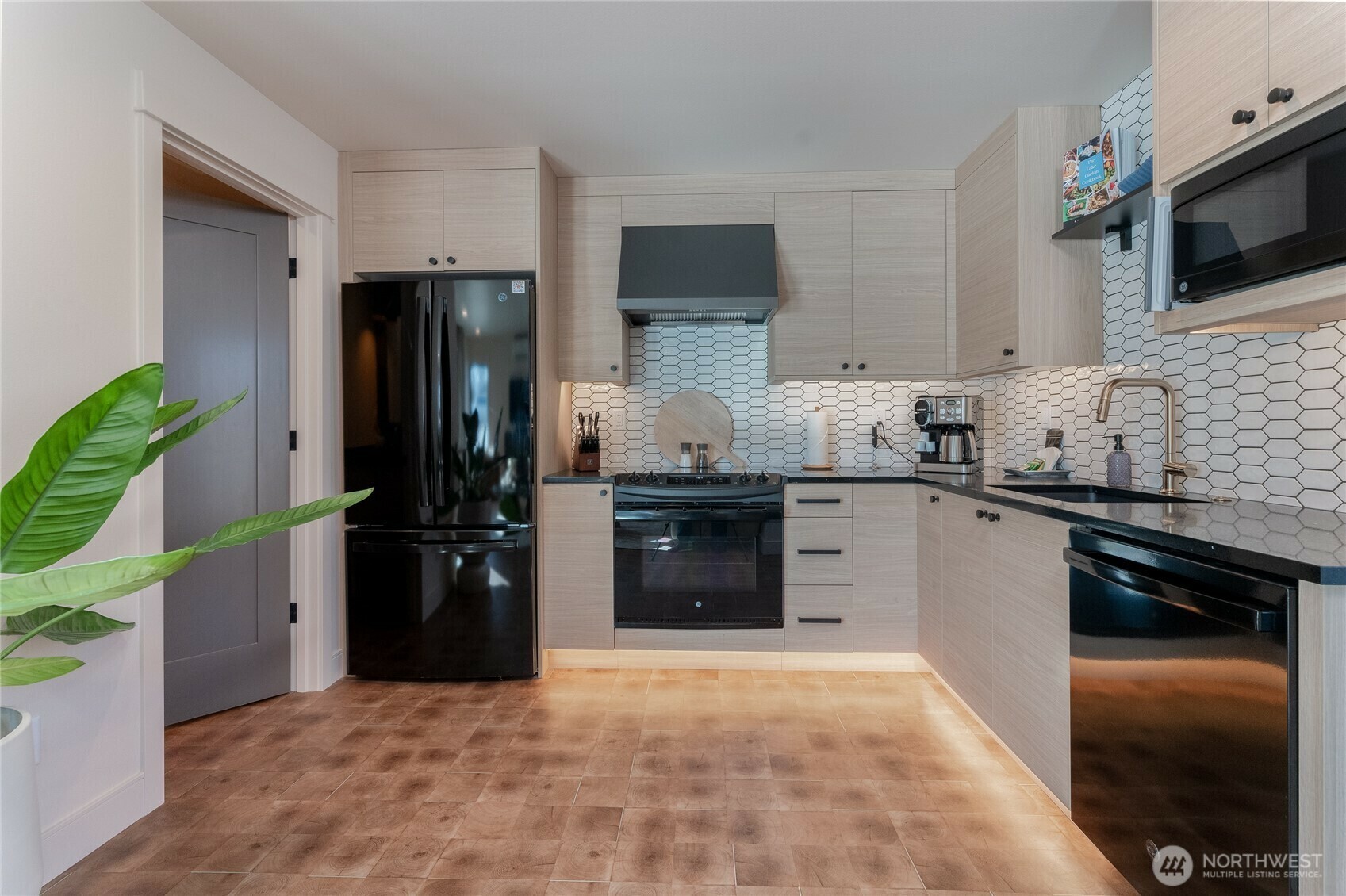 Property Photo: 1 Yacinde Court F6 WA 98831