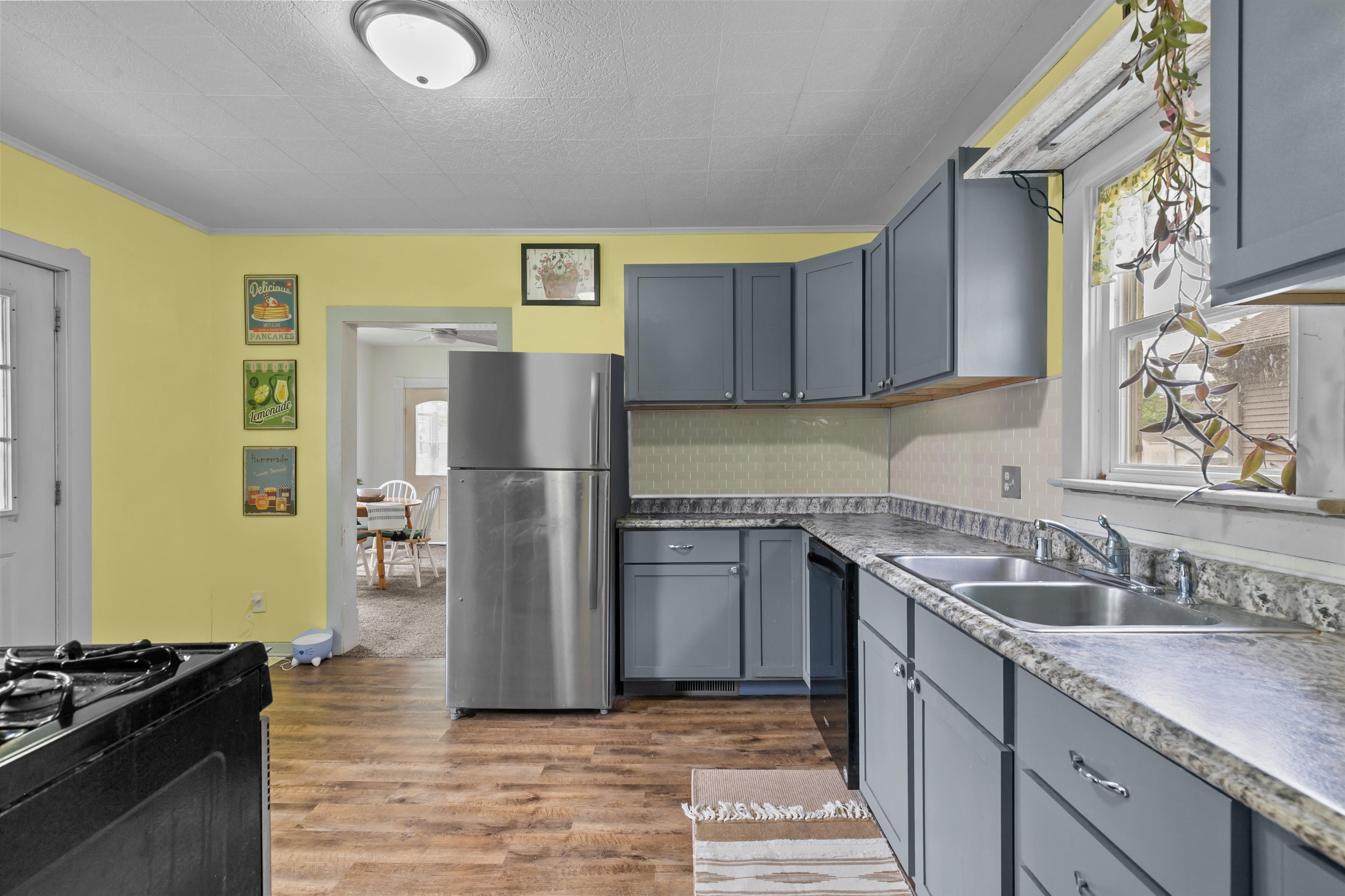 Property Photo:  532 W 11th Avenue  WI 54901 