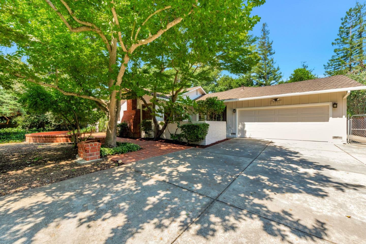 Property Photo: 12909 Foothill Lane CA 95070