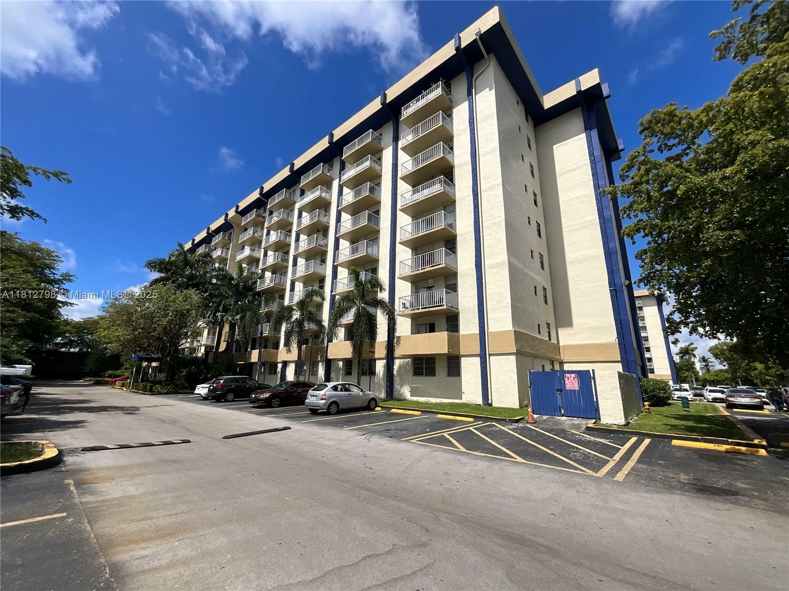 4550 NW 9th St 118E  Miami FL 33126 photo