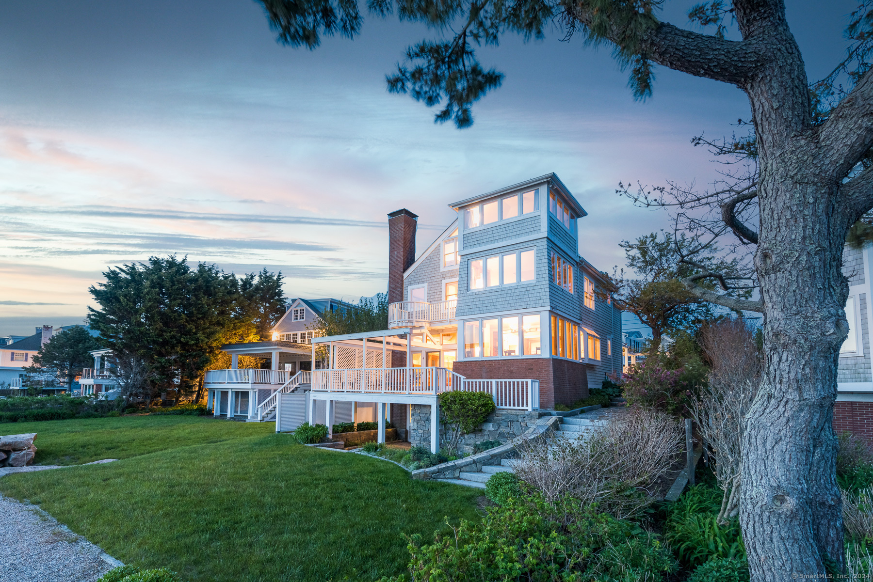 12 Water Street  Stonington CT 06378 photo