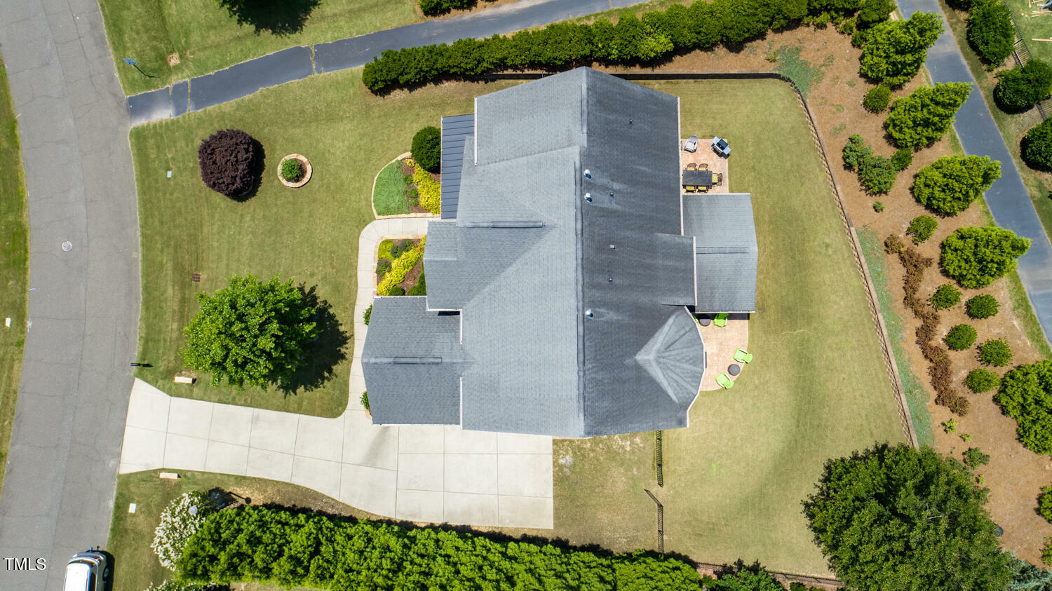 Property Photo: 604 Nottely Place NC 27519