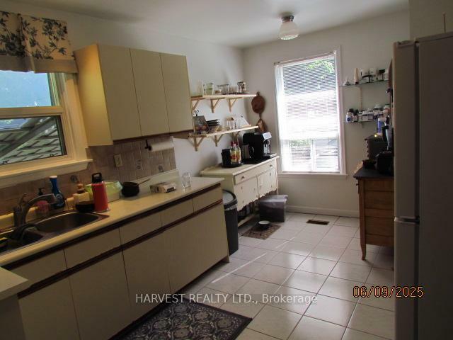 Property Photo: 29 Talara Drive ON M2K 1A3