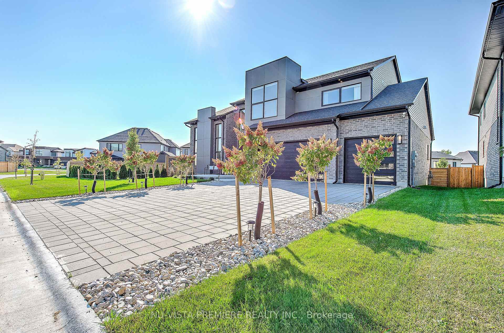 Property Photo: 21 Locky Lane ON N0L 1R0