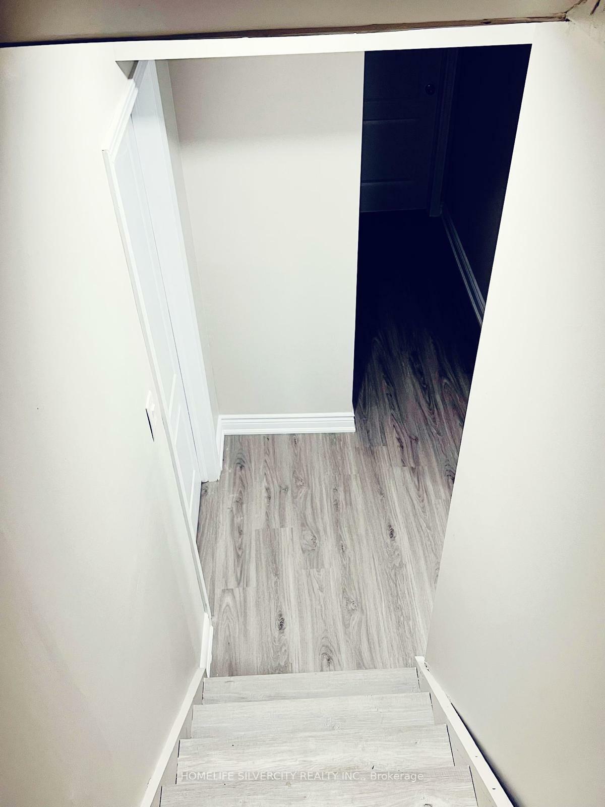 Photo de la propriété: 21 Ashford Court ON L6V 3E2