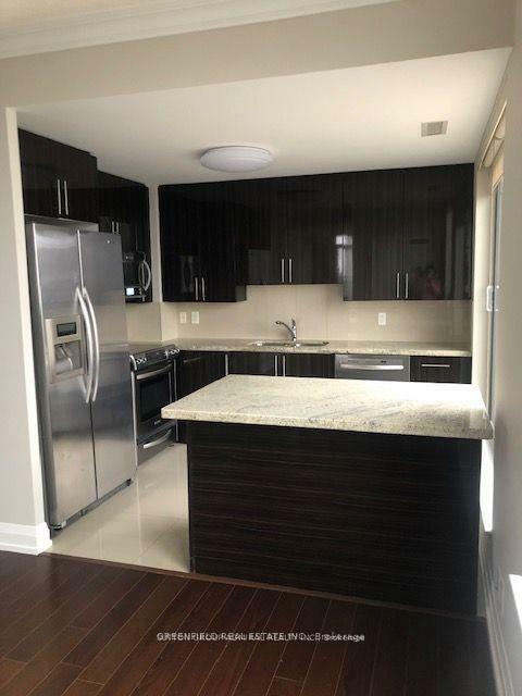 Property Photo: 55 De Boers Drive Lph03 ON M3J 0G5