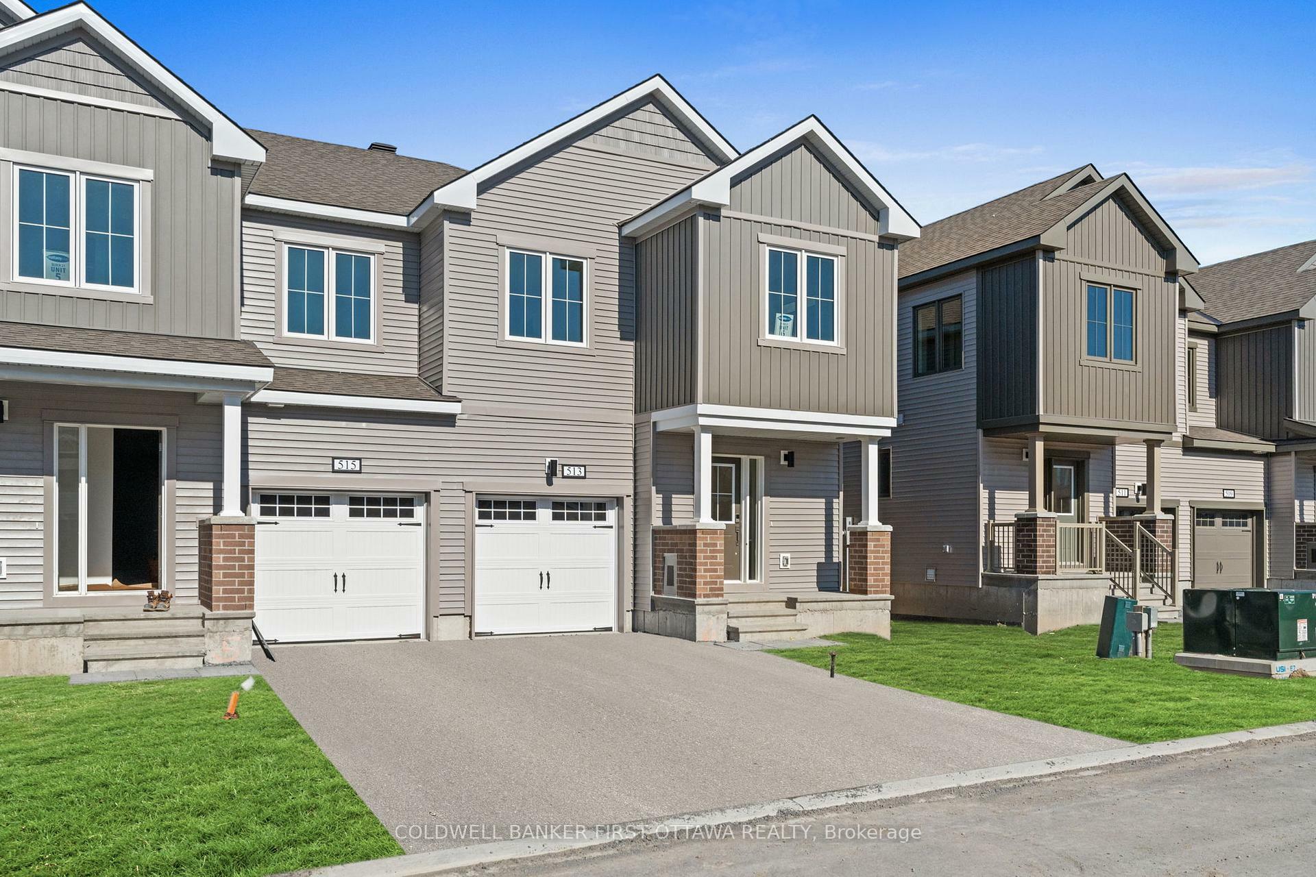 Property Photo: 513 Brigatine Avenue ON K2S 0P9