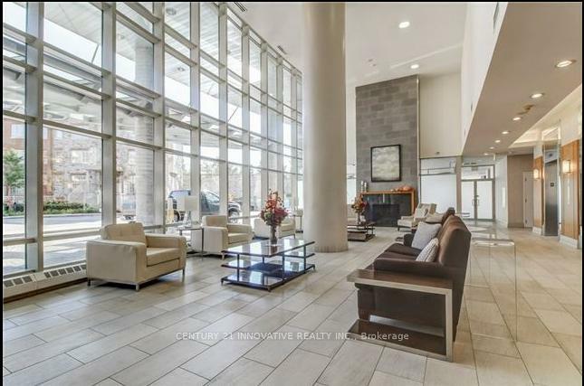 Photo de la propriété: 15 Windermere Avenue 2010 ON M6S 5A2