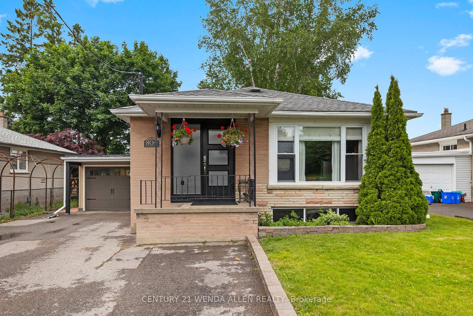 804 Beech Street W  Whitby ON L1N 3B7 photo