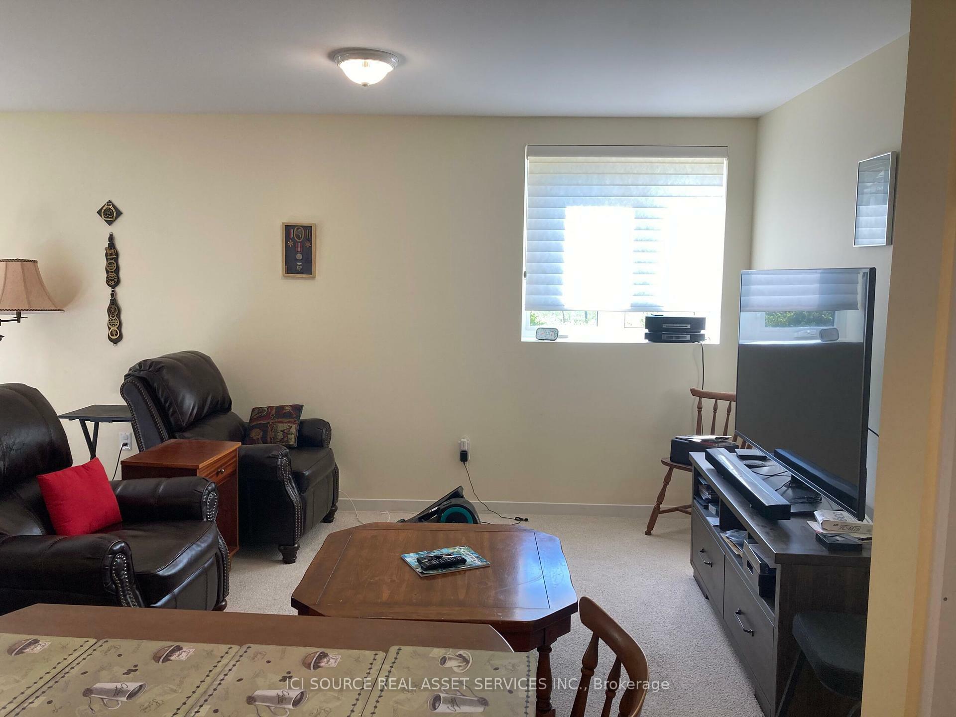 Property Photo: 850 Alpha Street 105 ON N4K 5W8