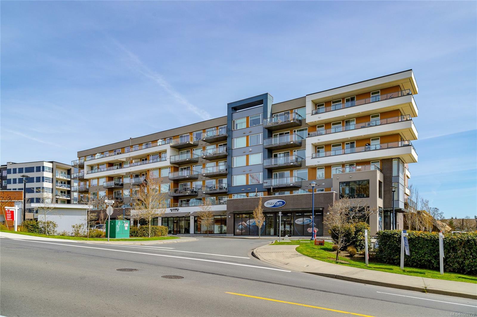 Property Photo:  967 Whirlaway Cres 407  BC V9B 6W6 