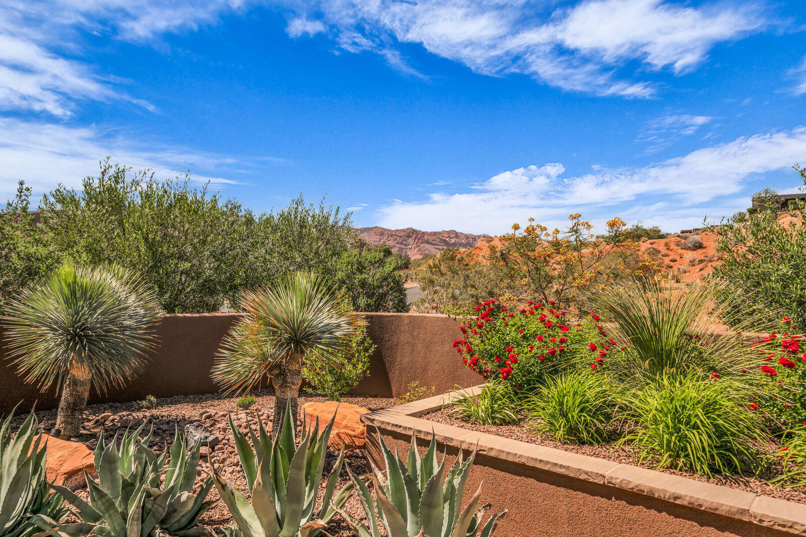 Property Photo:  2304 N Cohonina Trail  UT 84770 