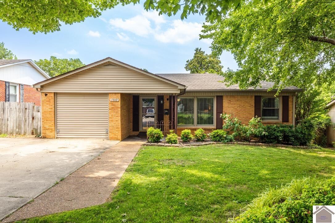 Property Photo:  1310 Hilltop Drive  KY 42066 