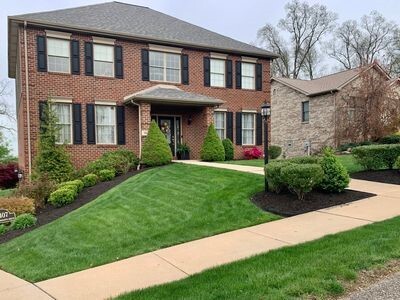Property Photo: 1407 Willow Heights Dr PA 15642