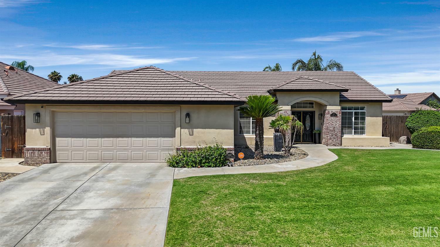 5407 Southshore Drive  Bakersfield CA 93312 photo