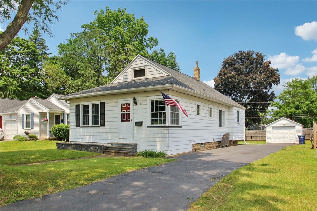 Property Photo: 92 Bancroft Drive NY 14616