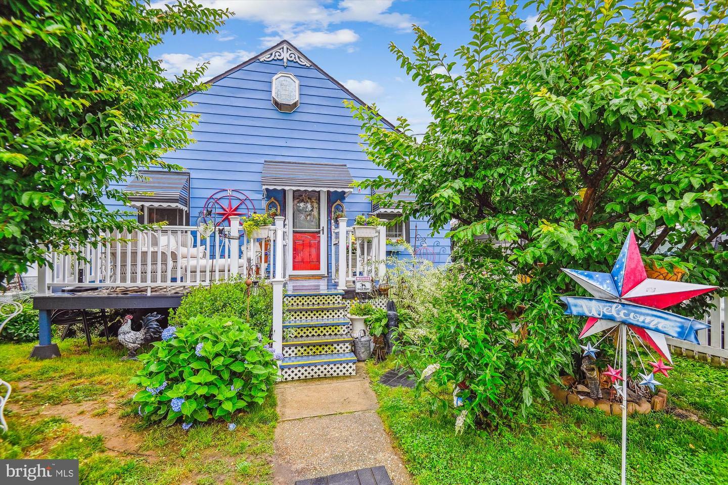 Property Photo:  947 Martin Road  MD 21221 
