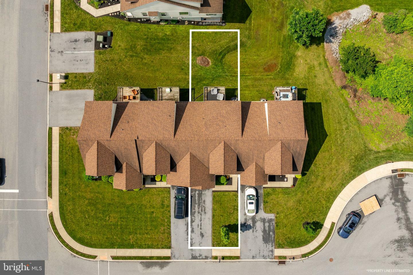 Property Photo: 54 Maize Circle PA 17022