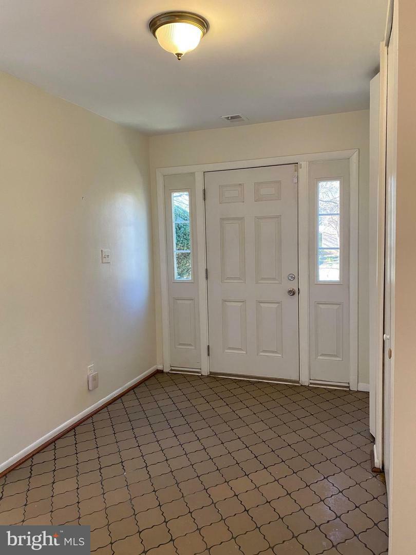 Property Photo: 12909 Chathlake Lane MD 20904