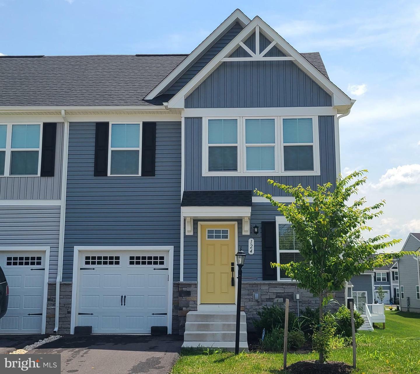 Property Photo: 124 Goudhurst Street WV 25405