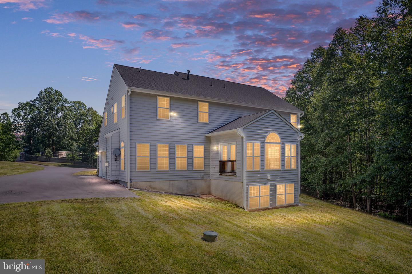 Property Photo: 425 Gentle Breeze Circle VA 22406