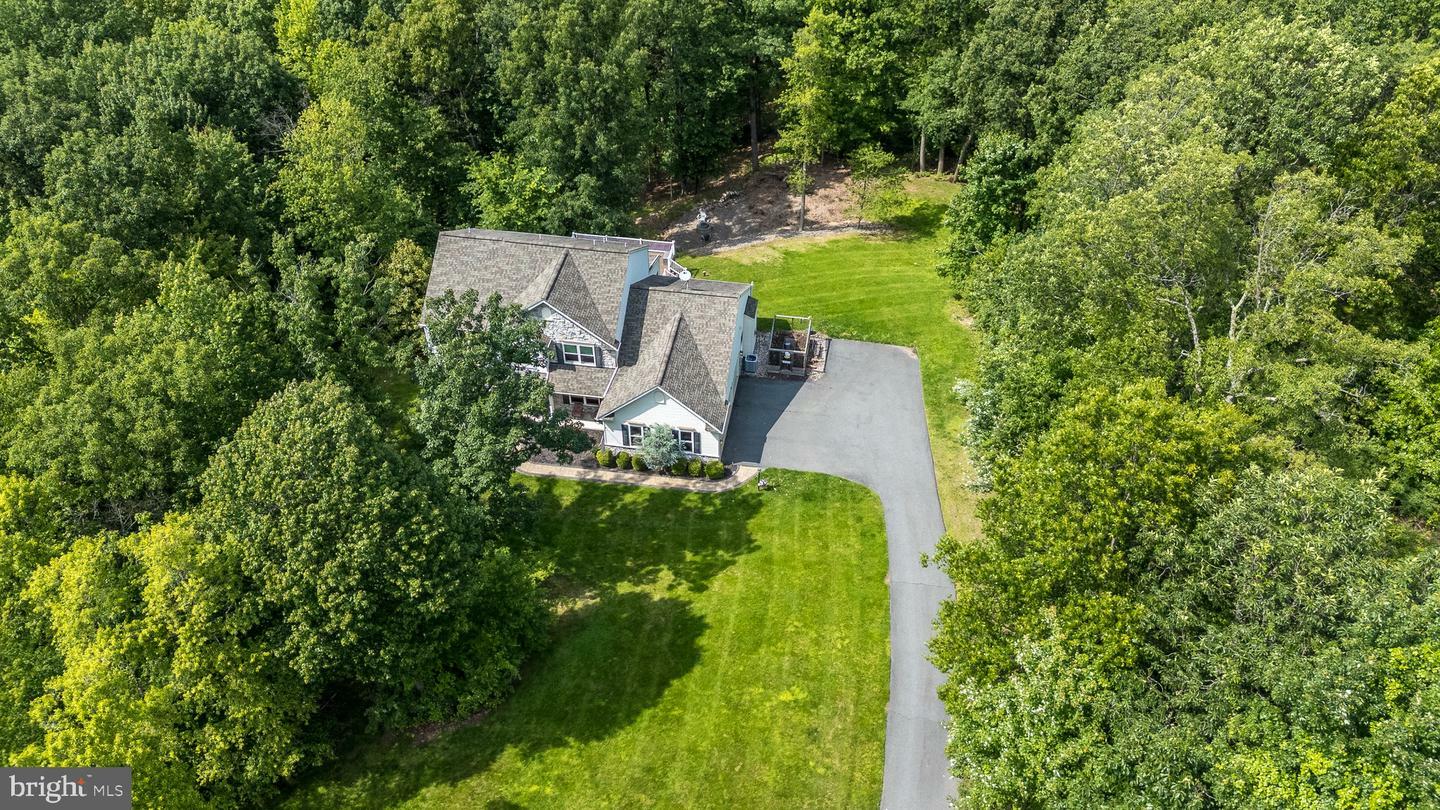 Property Photo:  226 Overlook Road  PA 19543 