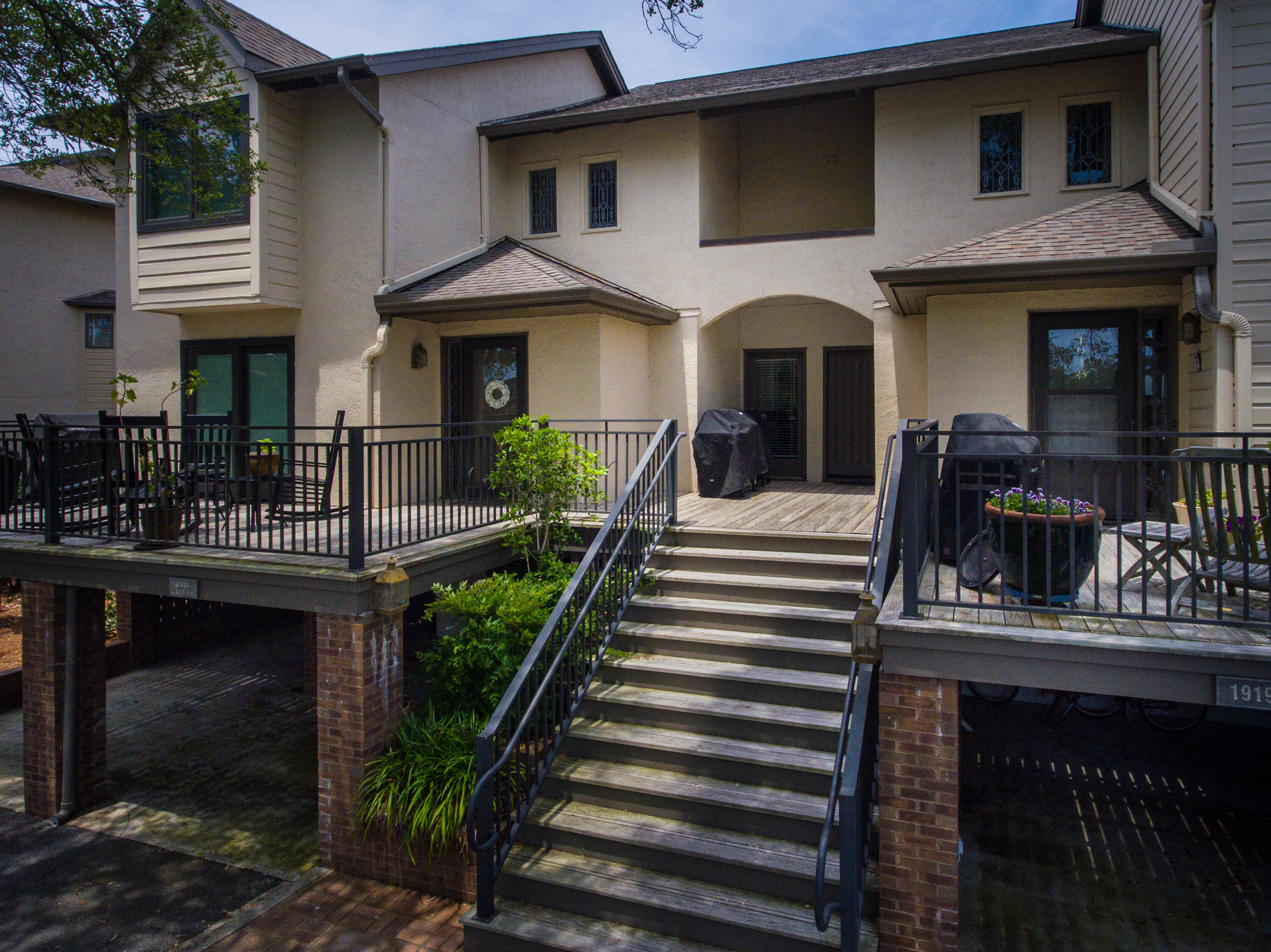 Property Photo: 1919 Marsh Oak Lane SC 29455