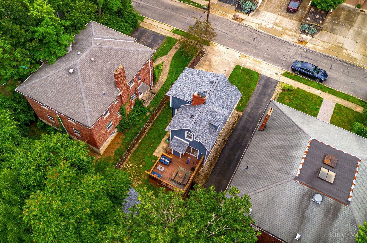 Property Photo: 1239 Isis Avenue OH 45208