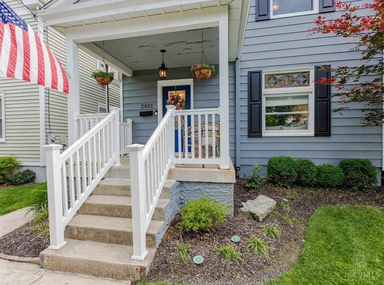 Property Photo: 2881 Markbreit Avenue OH 45209