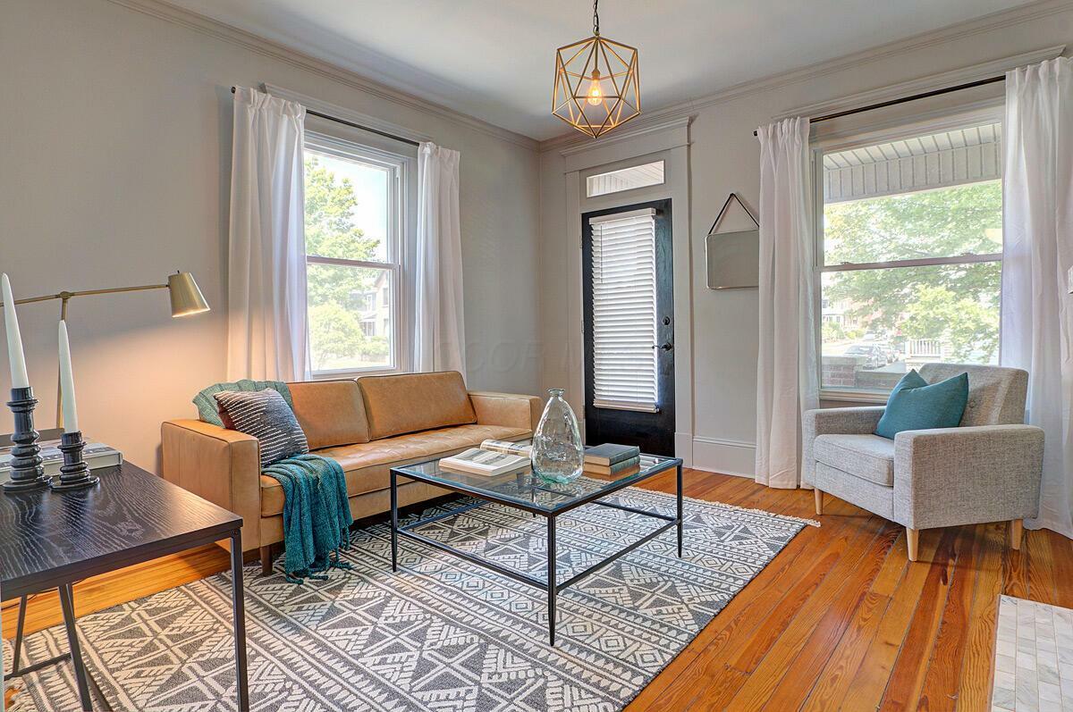 Property Photo: 193 E Mithoff Street OH 43206