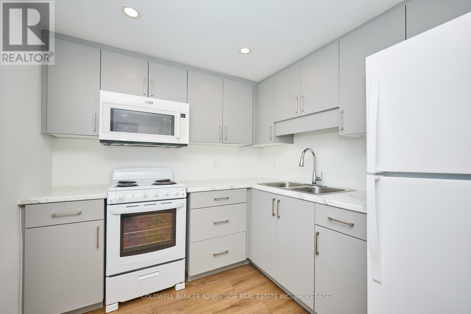 Property Photo: 189 Young Street ON L3B 4C9