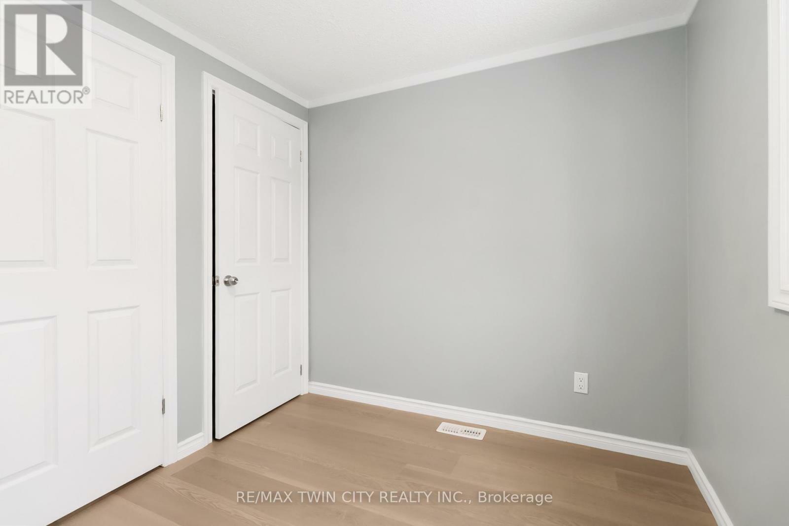 Property Photo: 24 Richardson Drive 21 ON N0A 1N4