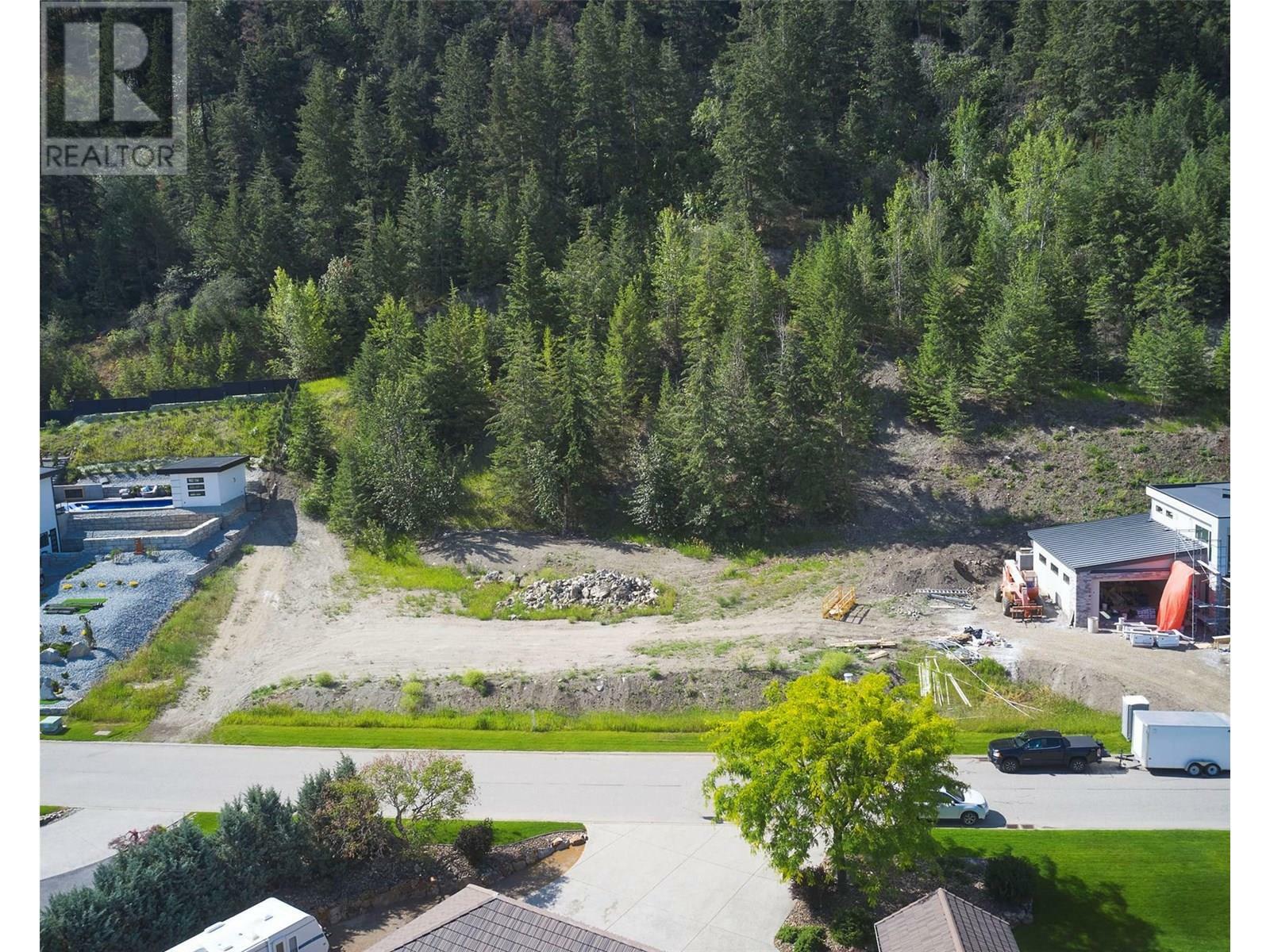 Property Photo:  152 Sunset Boulevard  BC V1H 1T7 