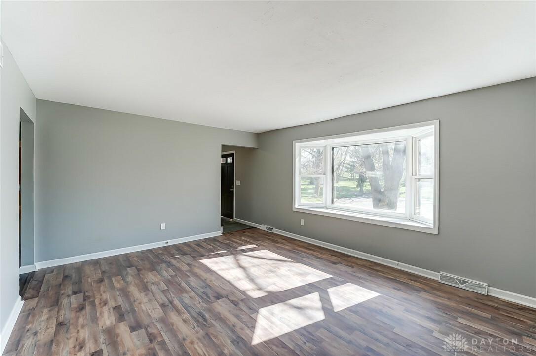 Property Photo: 801 Wicklow Lane OH 45050