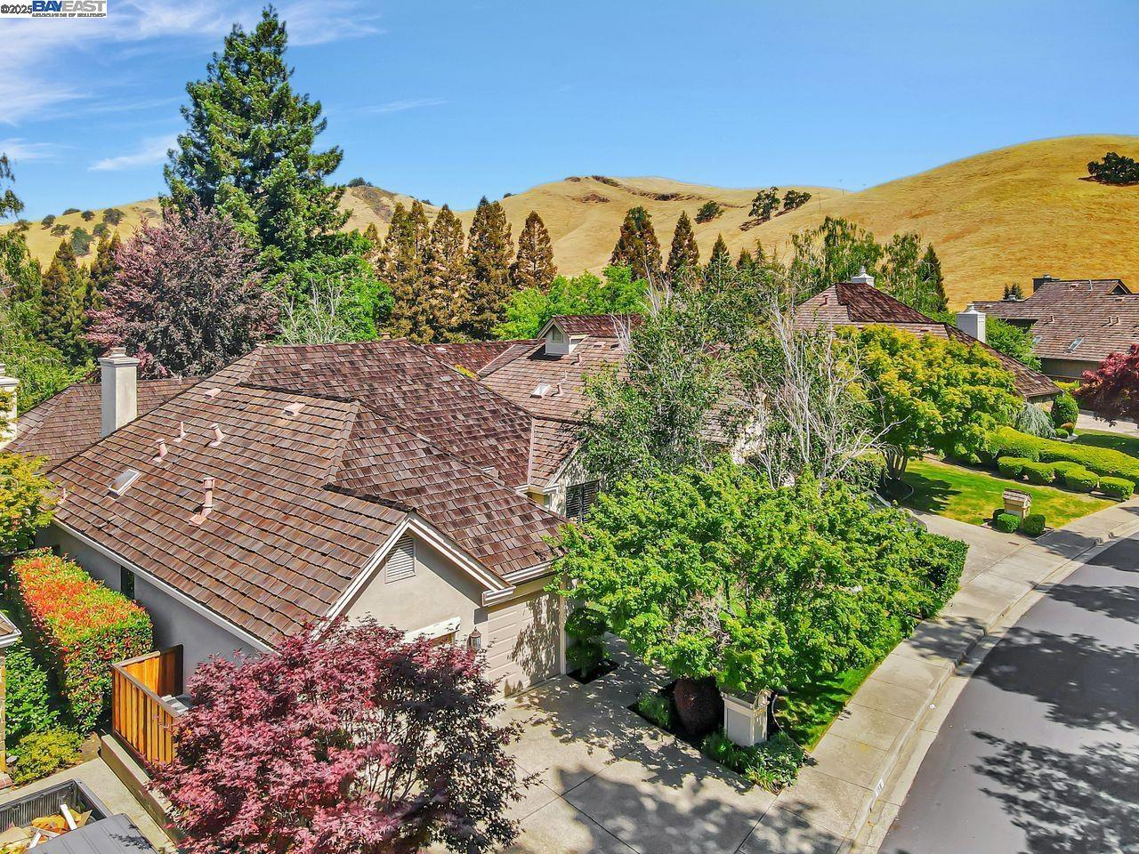 Property Photo: 158 Golden Ridge Rd CA 94507