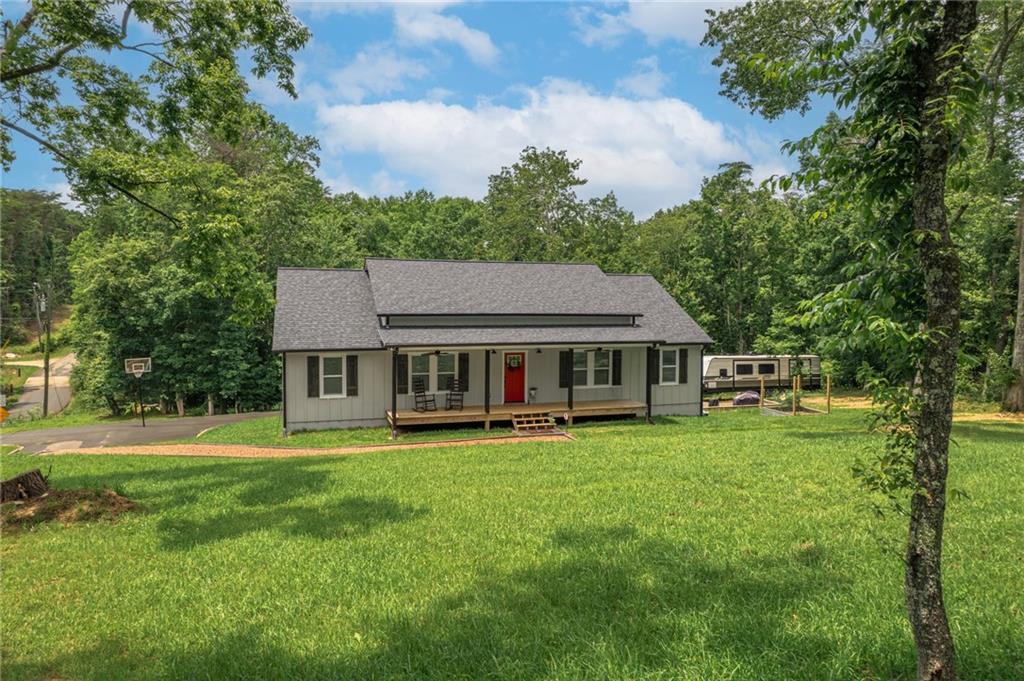 Property Photo:  20 Laurel View Drive  GA 30143 