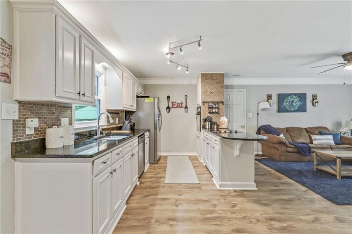 Property Photo: 3605 Hickory Circle SE GA 30080